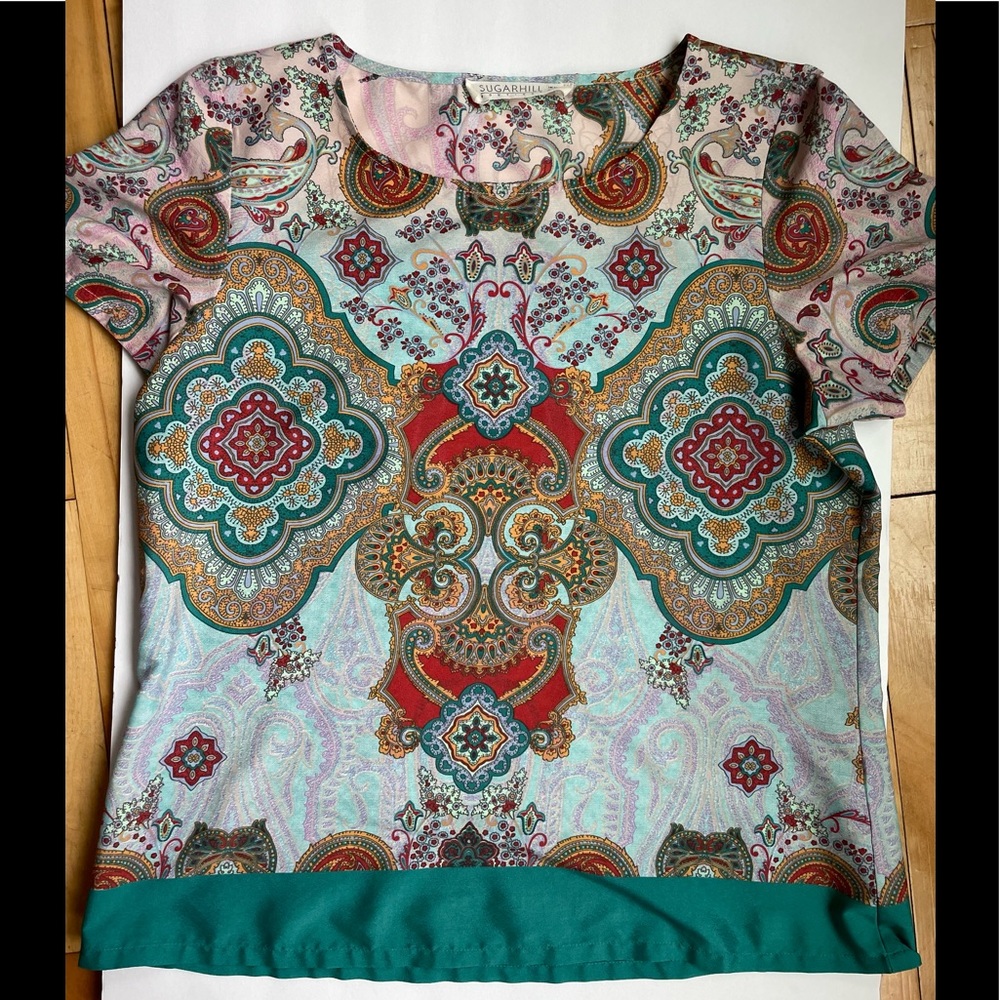 Sugarhill Boutique short sleeved top. Size 8